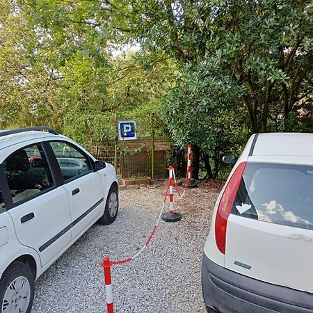Bed And Breakfast Al Posto Bello Perugia Bagian luar foto
